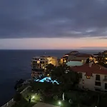 Hear The Ocean! Apartment *